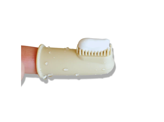 Puppy Polisher Finger Brush (one size)