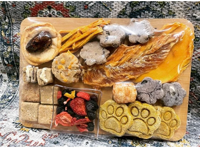 Barkuterie Board