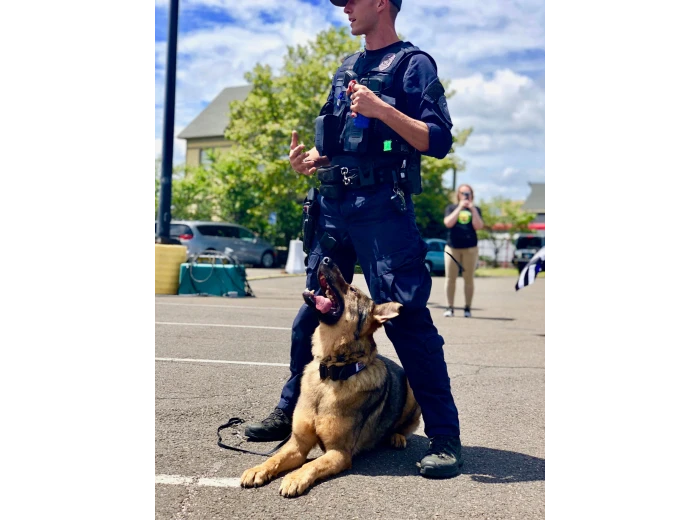 USA-K9 Magnum Grenade - Chew Toy - Reward Toy - Black Medium