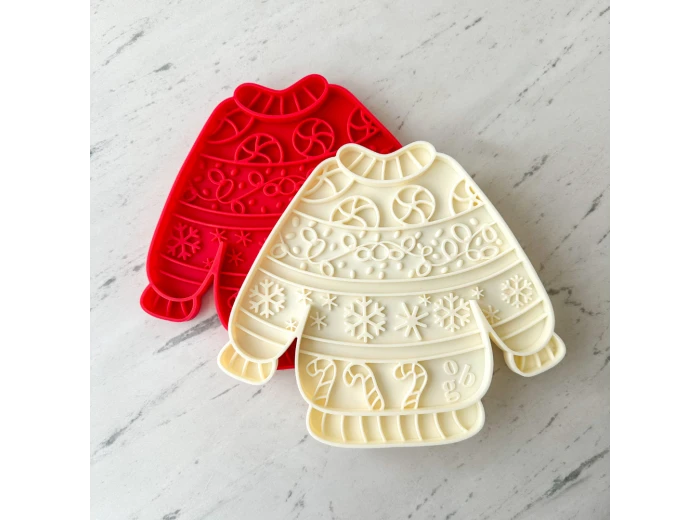 ugly holiday sweater lick mat | cranberry bark